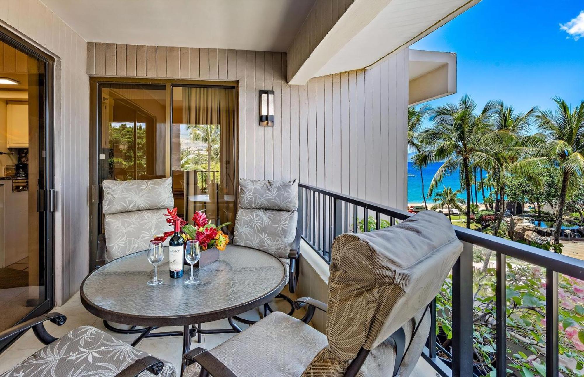 The Kaanapali Alii By Maui Resort Rentals Лахайна Экстерьер фото