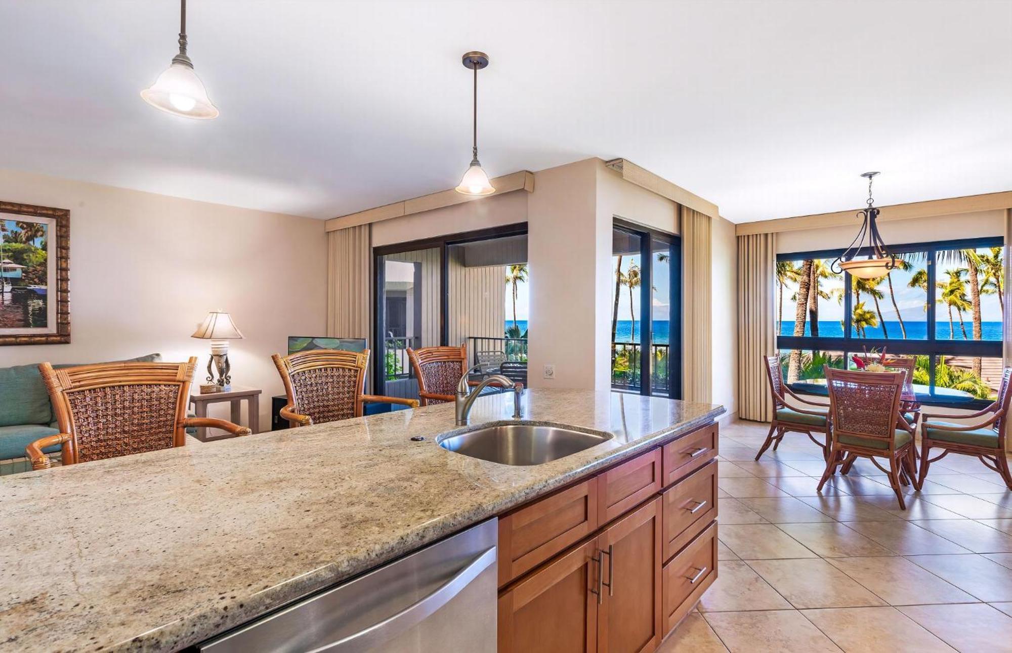 The Kaanapali Alii By Maui Resort Rentals Лахайна Экстерьер фото
